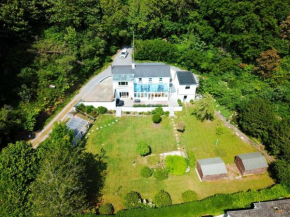 Gordy Hall -Sea facing Welsh cottage with stunning views